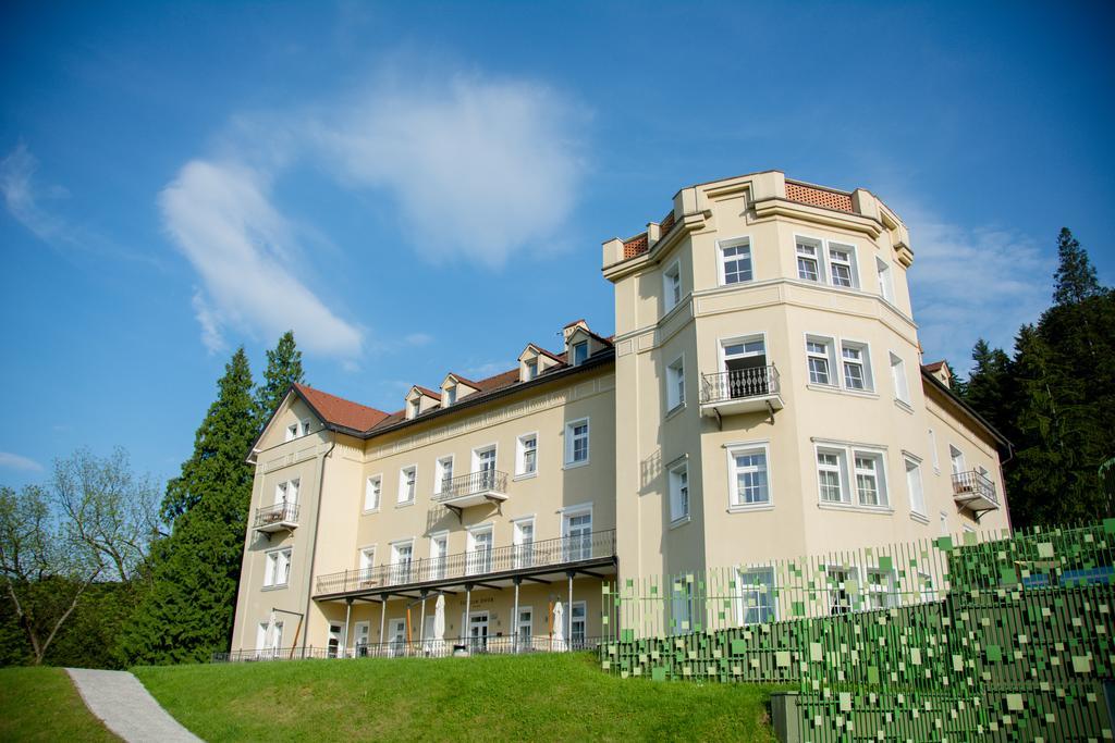 Rimske Terme Resort - Hotel Zdraviliski Dvor Rimske Toplice Esterno foto