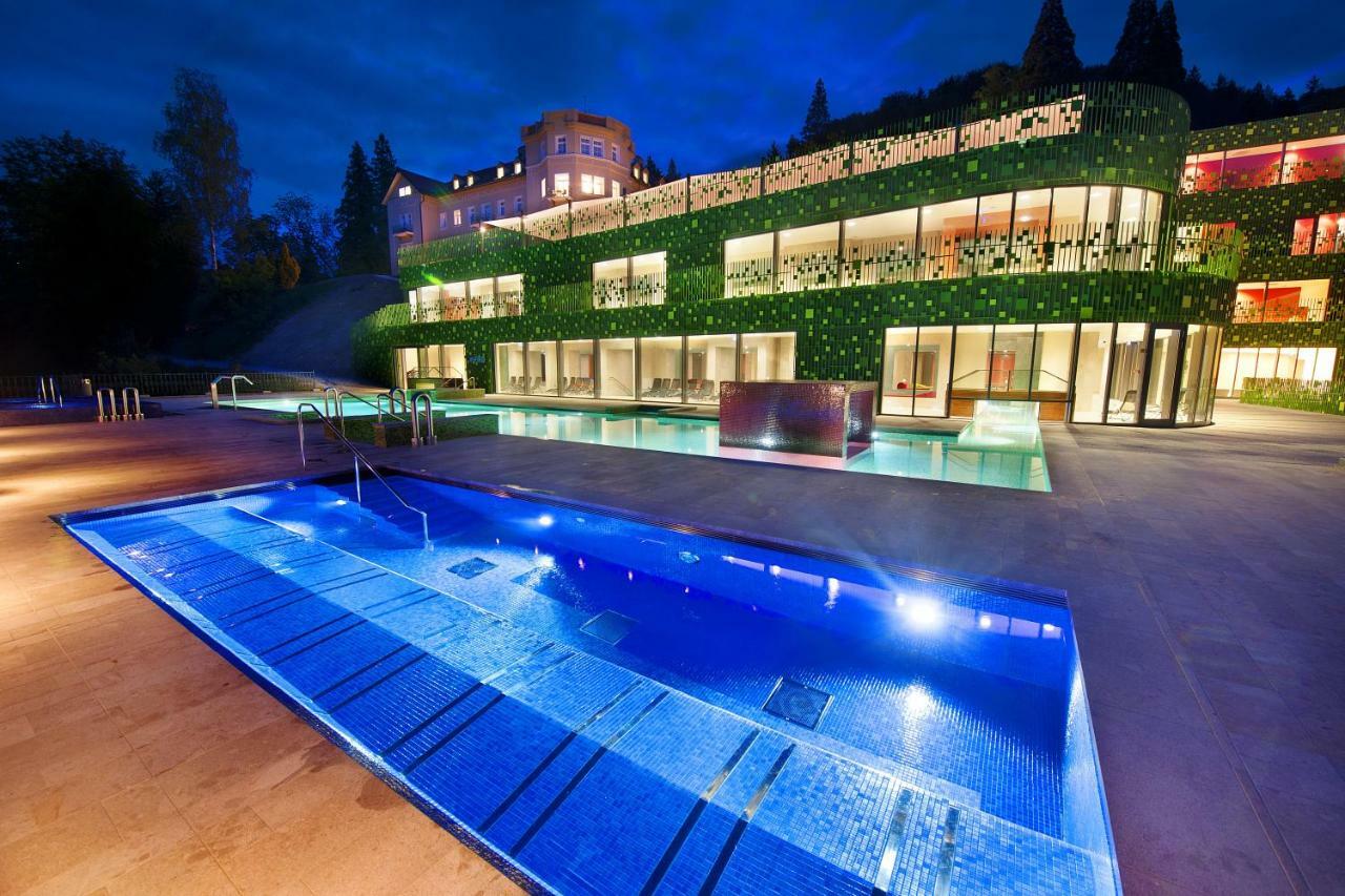 Rimske Terme Resort - Hotel Zdraviliski Dvor Rimske Toplice Esterno foto